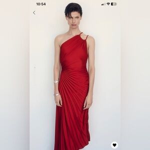 Never worn, wrong size purchased and returned due to expiration of return period